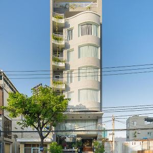 Thanh Lan Riverside Hotel Da Nang